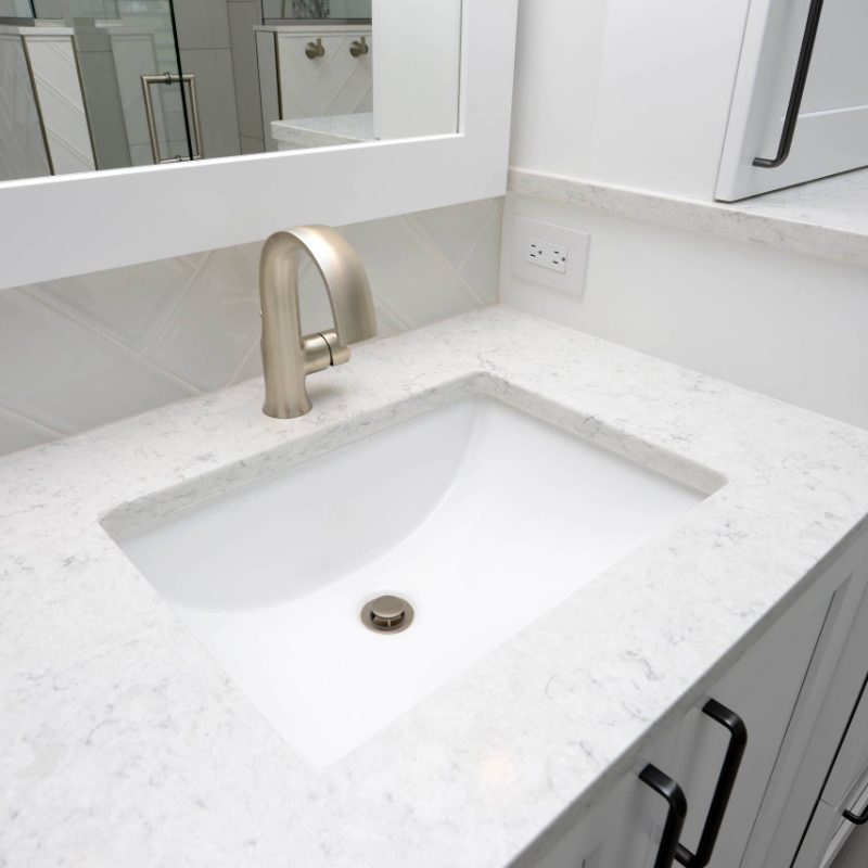 tile backsplash for vanity in bathroom